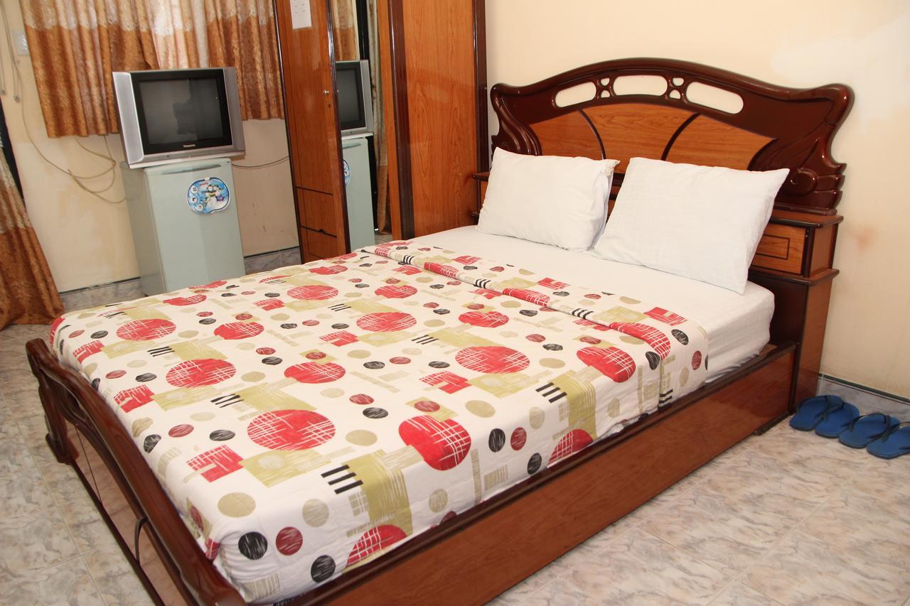 Ngan Long Hotel Bandar Ho Chi Minh Luaran gambar